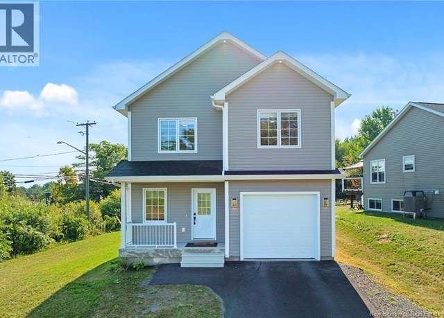 Property at 5 Stapleton St, Fredericton, NB E3C 0J5, 5 beds, 3.5 baths