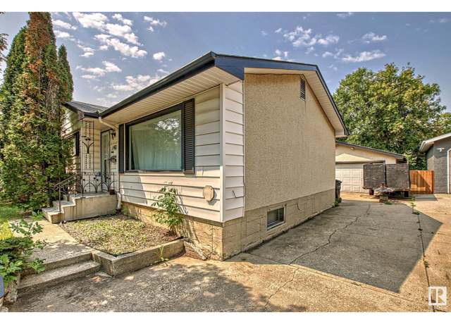 Photo of 14620 59 St NW, Edmonton, AB T5A 1Y2