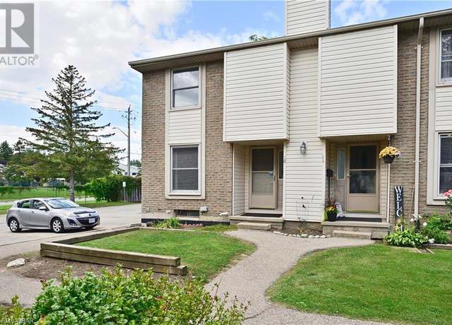 Photo of 11 GRAND RIVER Blvd Unit 10, Kitchener, ON N2A 2T2