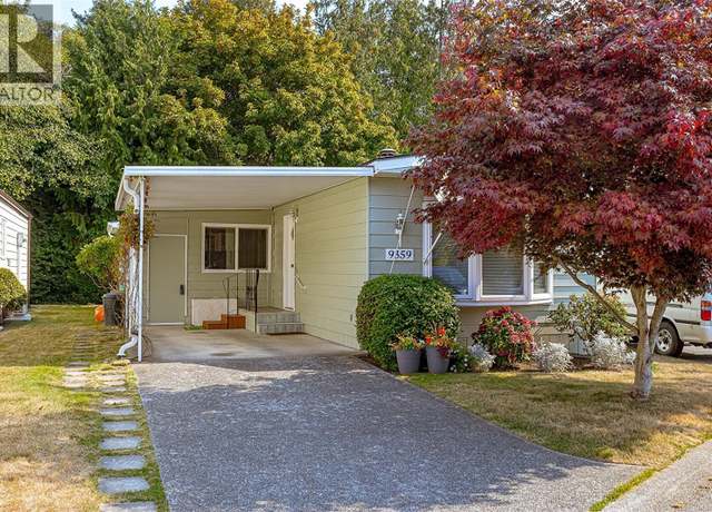 Property at 9359 Trailcreek Dr, Sidney, BC V8L 4M4, 2 beds, 2 baths
