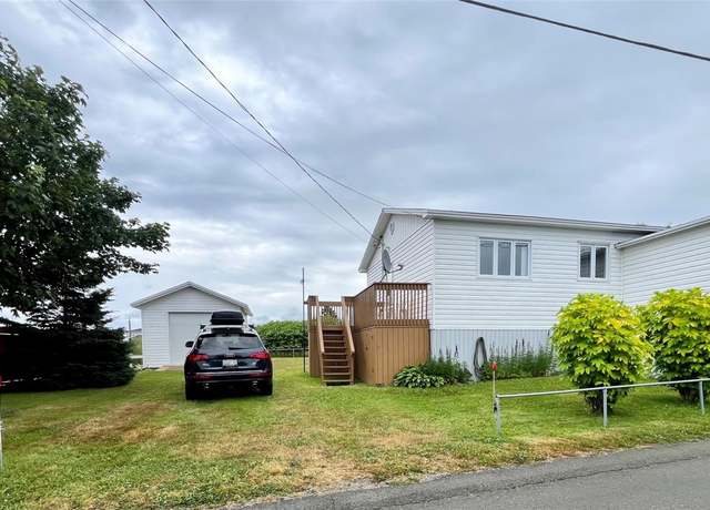 Property at 7 Hillview St, Grand Bank, NL A0E 1W0, 2 beds, 1 bath