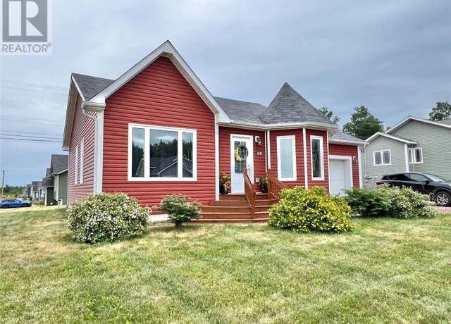 Property at 10 Griffin St, Grand Falls-windsor, NL A2A 0A3, 3 beds, 2 baths