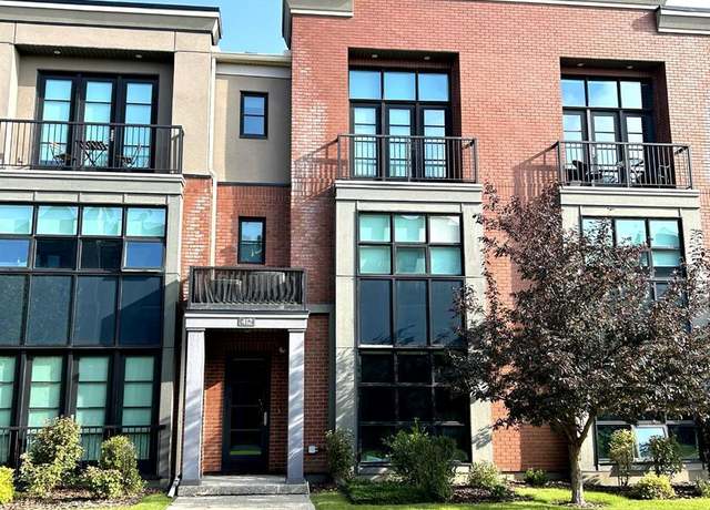 Photo of 412 Aspen Meadows Hill Southwest, Calgary, AB T3H 0G3
