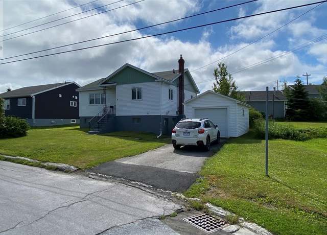 Property at 2 Dunfield Pl, Corner Brook, NL A2H 1T7, 2 beds, 1.5 baths