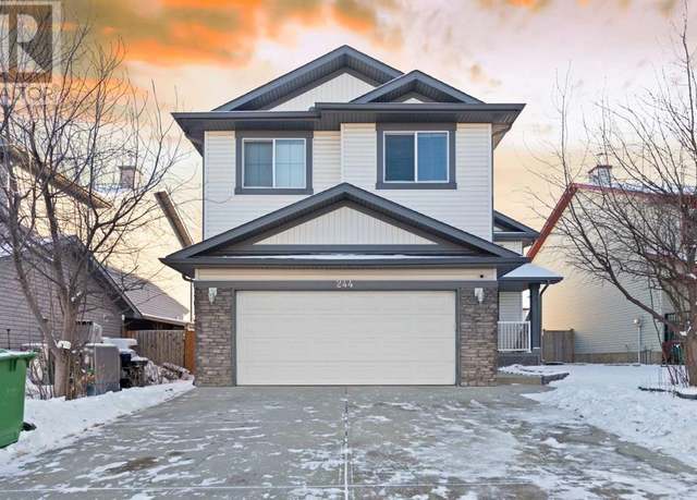 Property at 244 Windermere Dr, Chestermere, AB T1X 1T6, 6 beds, 3 baths