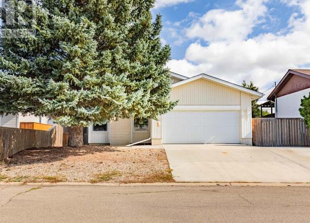 Photo of 1017 Corman Cres, Moose Jaw, SK S6H 6W1