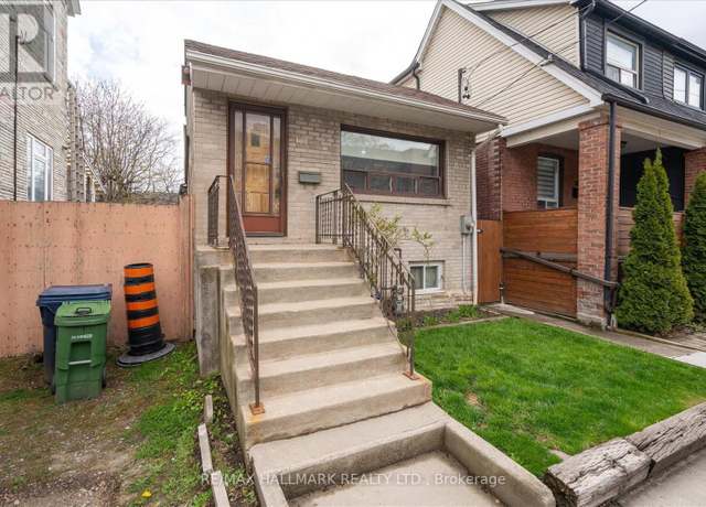 Property at 169 Carlaw Ave, Toronto (south Riverdale), ON M4M 2R8, 2 beds, 2 baths