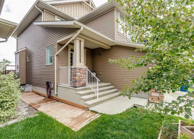 Photo of 1736 Baywater Rd Southwest, Airdrie, AB T4B 0S4