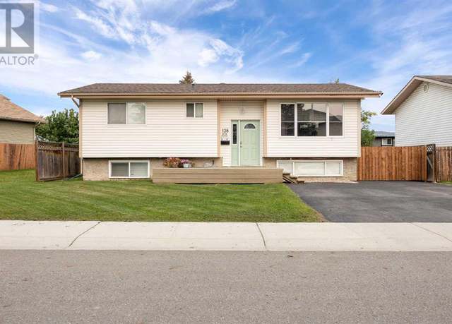 Photo of 138 Cochrane Cres, Fort Mcmurray, AB T9K 1H2