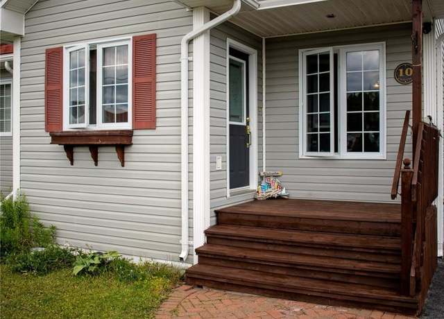 Property at 10 Cayley Pl, Gander, NL A1V 2W9, 2 beds, 1 bath