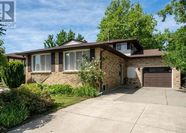 Photo of 1211 BLU AIRE Gate, Sarnia, ON N7S 5C2