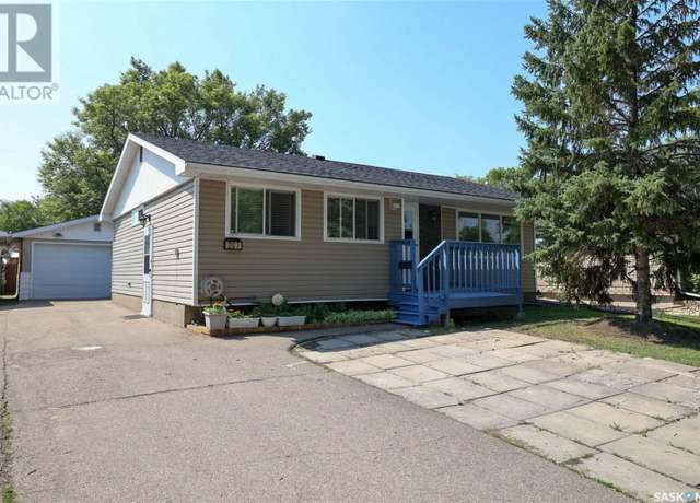 Property at 207 CAMBRIDGE Ave, Regina, SK S4N 0L6, 3 beds, 2 baths