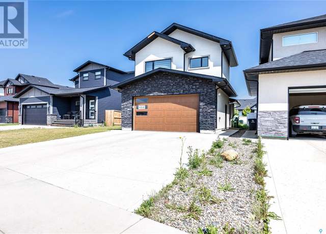 Property at 106 Kenaschuk Cres, Saskatoon, SK S7W 0Y6, 5 beds, 3 baths