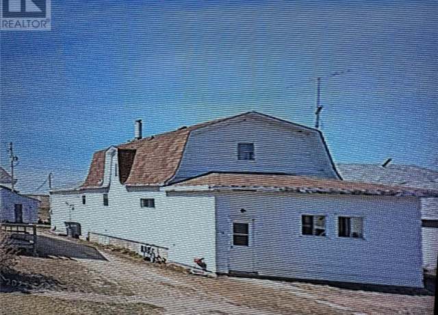 Property at 210 2nd Ave W, Nokomis, SK S0G 3R0, 3 beds, 2 baths