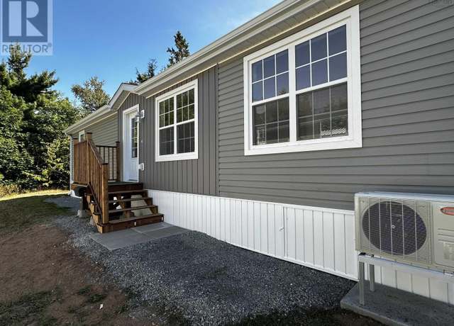 Property at 84 Homco Dr, New Minas, NS B4N 3Y5, 2 beds, 1 bath