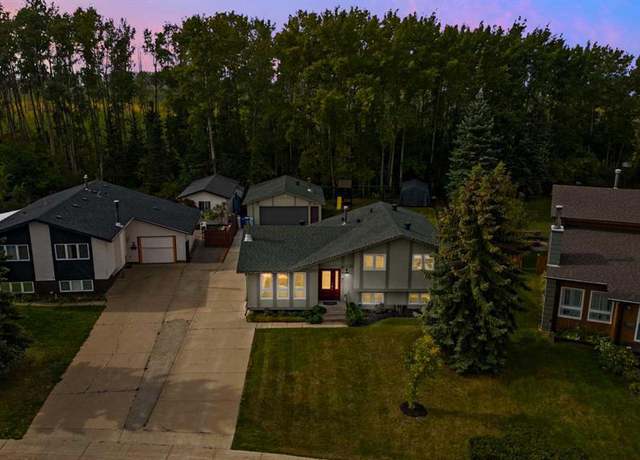 Photo of 284 Ermine Cres, Fort Mcmurray, AB T9H 4M6