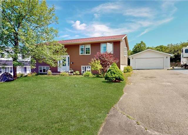 Property at 586 Martha Ave, Saint John, NB E2J 4A6, 5 beds, 2 baths