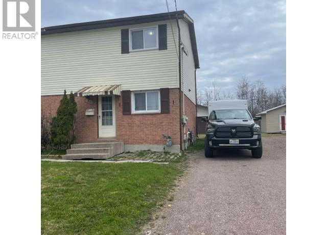 Photo of 16 Broadview Dr, Sault Ste Marie, ON P6C 2S9