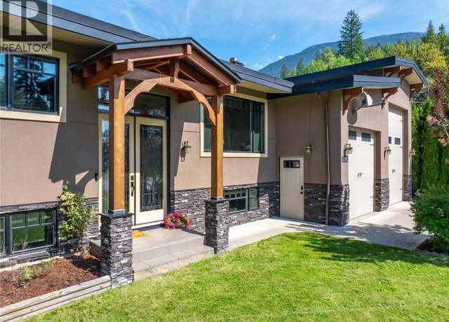 Property at 1824 Colbeck Rd, Revelstoke, BC V0E 2S0, 4 beds, 2.5 baths