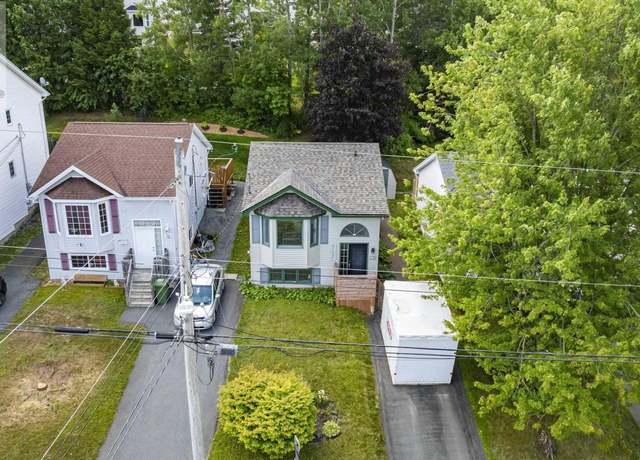 Property at 73 Armcrest Dr, Lower Sackville, NS B4C 3Z8, 3 beds, 1.5 baths