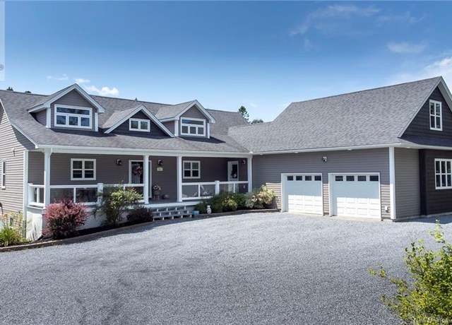 Property at 51 Joshua St, French Village, NB E2S 1A3, 4 beds, 3 baths