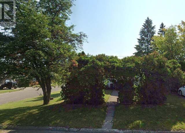 Property at 408 WATROUS St, Prince George, BC V2M 2B7, 6 beds, 2 baths