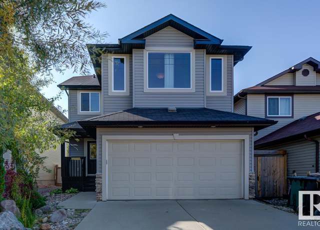 Photo of 1080 FOXWOOD Cres, Sherwood Park, AB T8A 4T9