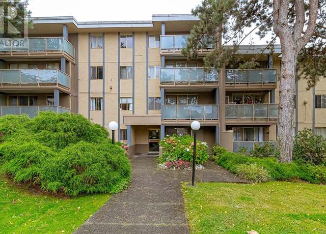 Photo of 1025 Inverness Rd #123, Saanich, BC V8X 2S2