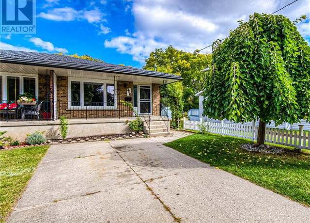 Photo of 306 MAPLE Ave, Kitchener, ON N2H 4X1