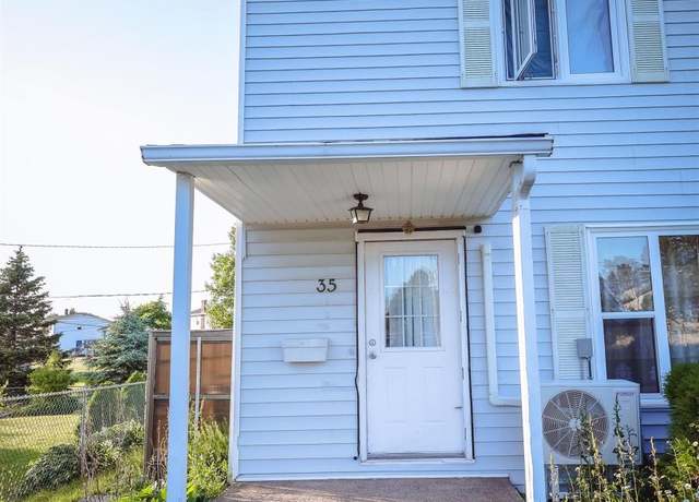 Property at 35 Rankin Court Crt, Charlottetown, PE C1A 8T2, 3 beds, 1.5 baths