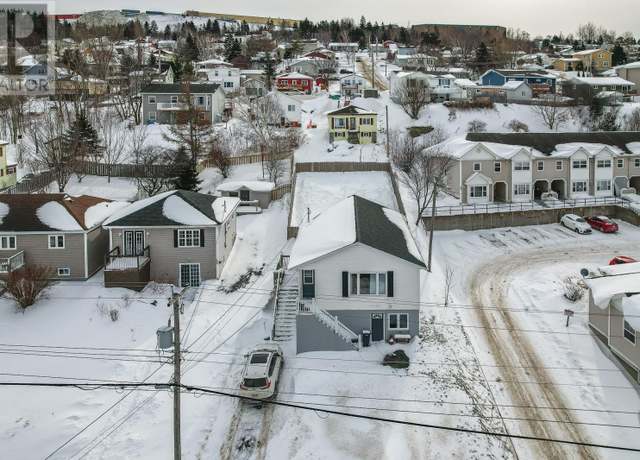 Property at 148 Humber Rd, Corner Brook, NL A2H 1G6, 4 beds, 2 baths