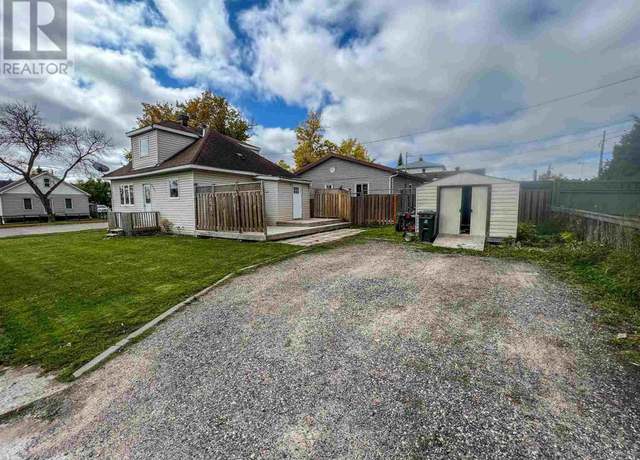 Photo of 1265 Victoria Rd, Iroquois Falls, ON P0K 1G0