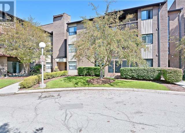Photo of 300 EVERGLADE Cres Unit 118, London, ON N6H 4P8