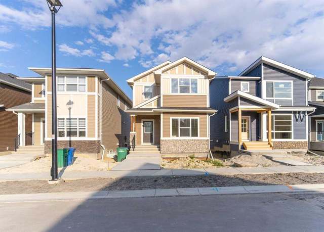 Photo of 1116 Bayview Gdns Southwest, Airdrie, AB T4B 0R7