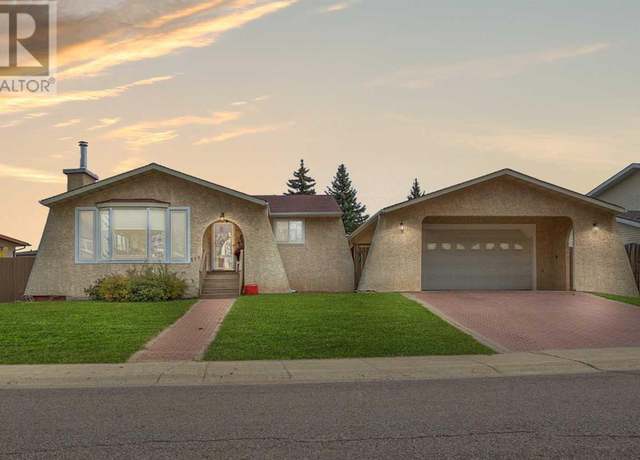 Photo of 273 Ermine Cres, Fort Mcmurray, AB T9H 4M7