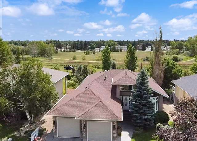 Photo of 1217 Normandy Dr, Moose Jaw, SK S6H 6P1