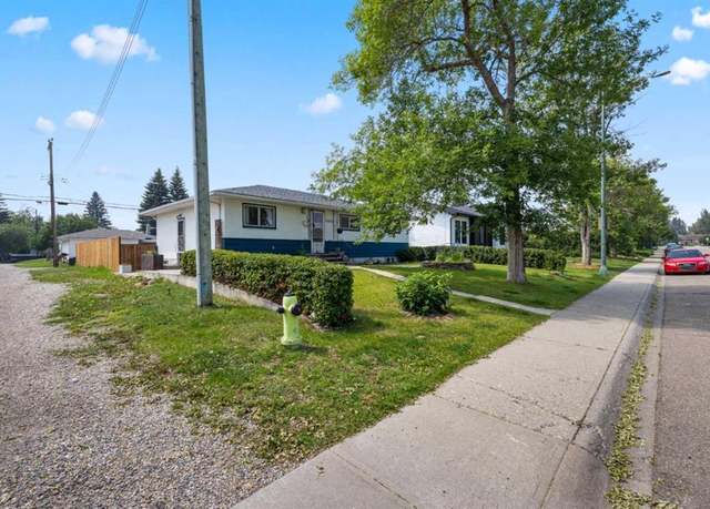 Photo of 4503 5 Ave Southwest, Calgary, AB T3C 0C5