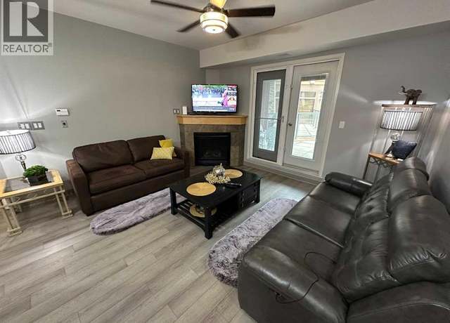 Property at 5040 53 St Unit 116,, Sylvan Lake, AB T4S 0A1, 2 beds, 2 baths