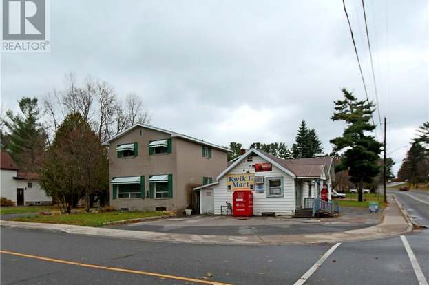 115 Taylor Rd Bracebridge On P1l 1j5 Mls 176022 Redfin