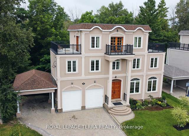 Photo of 16 Gray Lane, Barrie, ON L4N 7T1