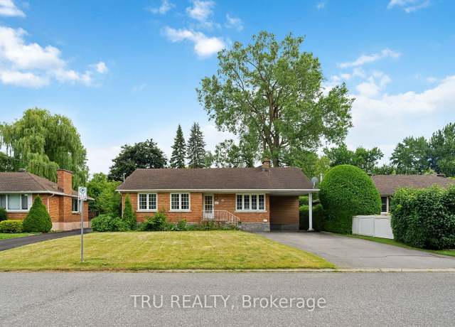 Property at 14 Claver St, Beacon Hill North - South And Area, ON K1J 6W7, 5 beds, 2 baths