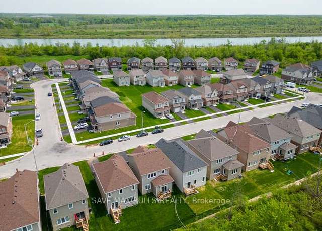 Photo of 77 Tumblewood Pl, Welland, ON L3B 0J3