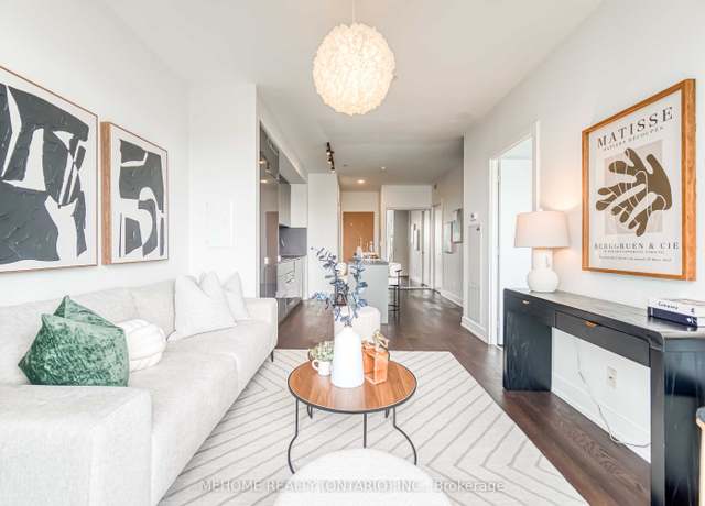 Property at 7 Grenville St #2806, Toronto C01, ON M4Y 0E9, 2 beds, 1 bath