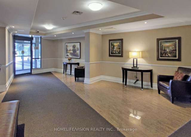 Photo of 40 Harding Ave #203, Richmond Hill, ON L4C 9S5