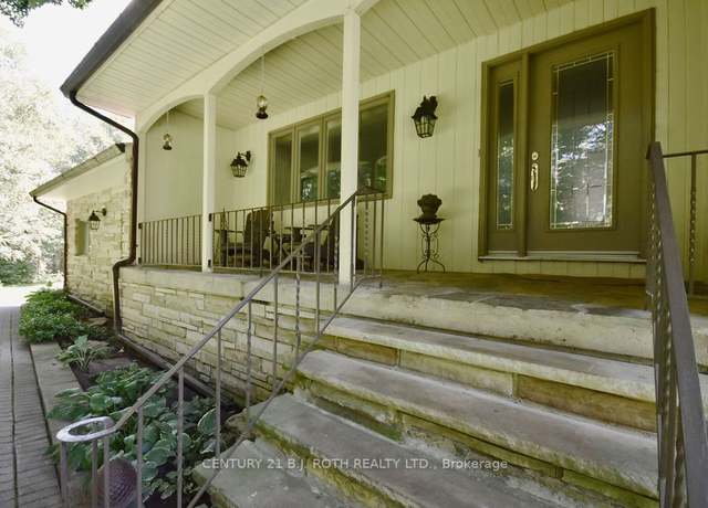 Photo of 1690 Hendrie Rd, Springwater, ON L0L 1Y2