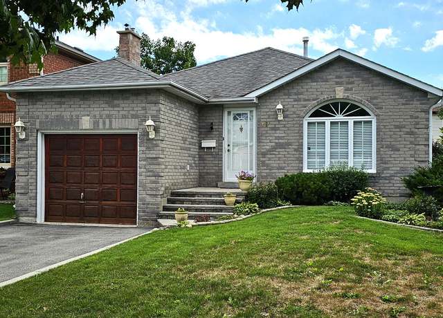 Photo of 22 Finlay Rd, Barrie, ON L4N 7T8