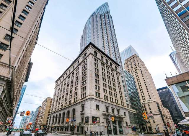 Photo of 1 King St W #918, Toronto, ON M5H 1A2