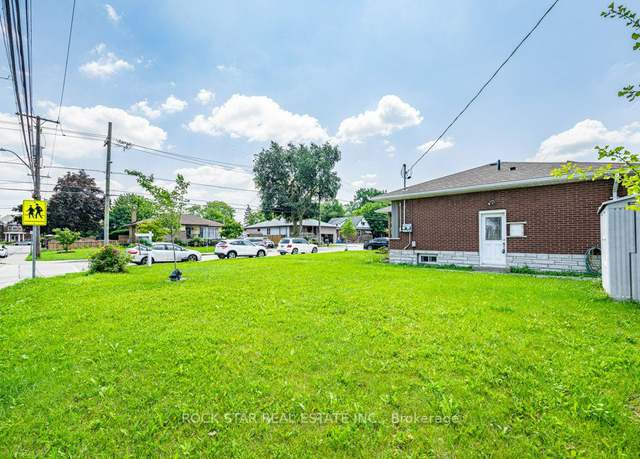 Photo of 124 East 19th St, Hamilton, ON L9A 4S3