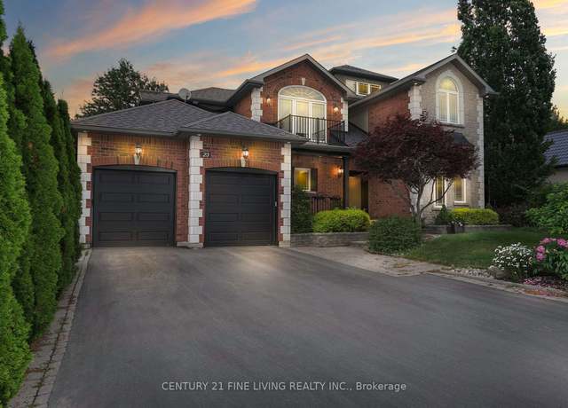 Photo of 23 Cumming Dr, Barrie, ON L4N 8H6