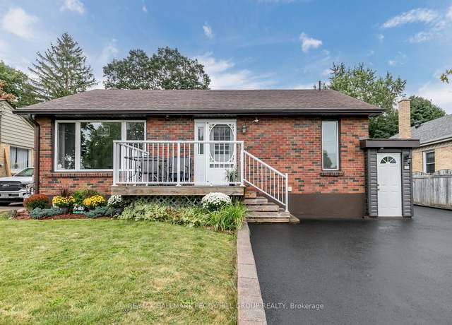 Photo of 7 Shannon St, Barrie, ON L4M 2K7
